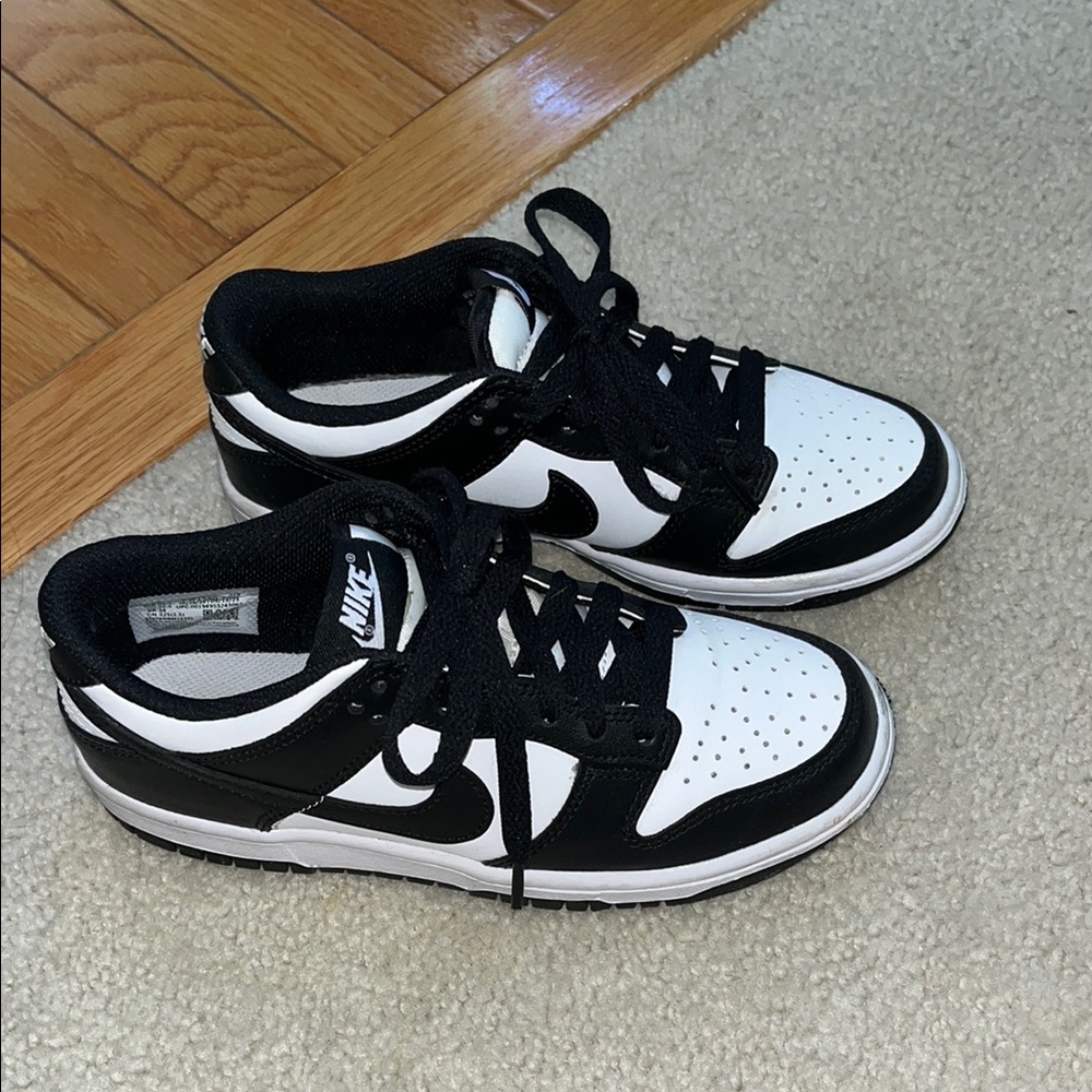 Nike Dunks Low (Pandas)